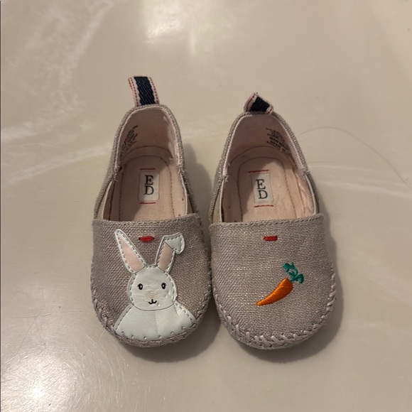 Kids Shoes with Bunny and Carrot Design - Tan - Picture 1 of 5